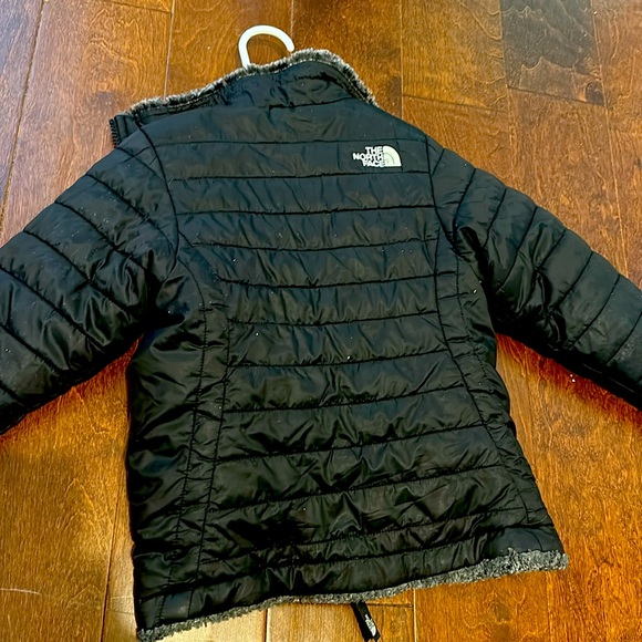 North face jacket with soft fleece lining - Picture 4 of 5